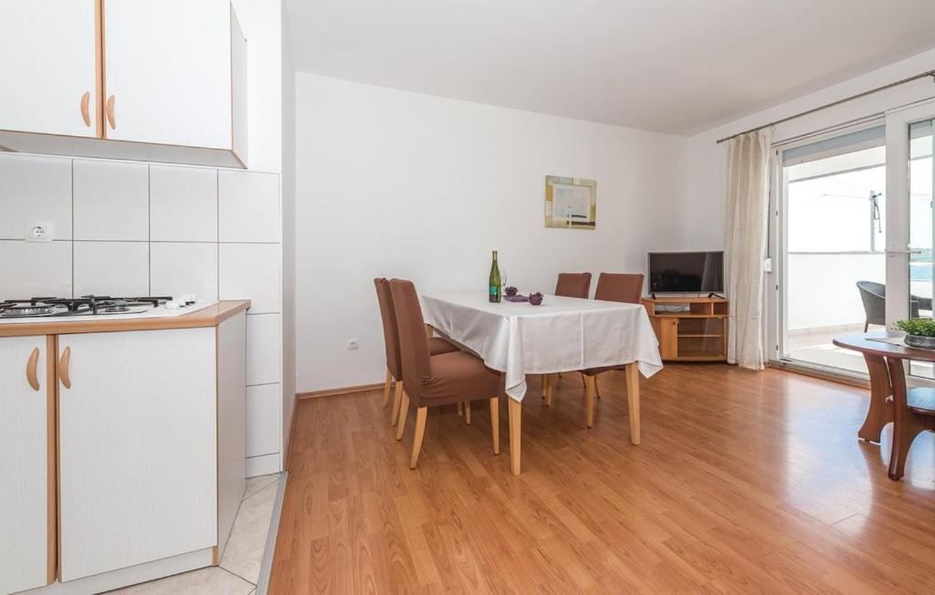 Apartments Lord Pirovac Exteriér fotografie